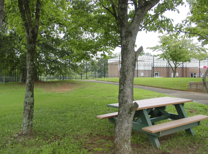 A picnic bench in a park