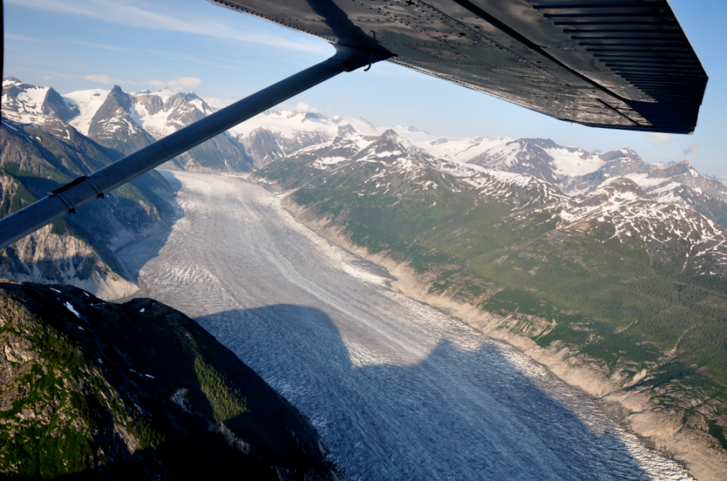 A glacier from above that looks similar to a frozen river