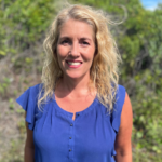 Dr. Bustam's headshot